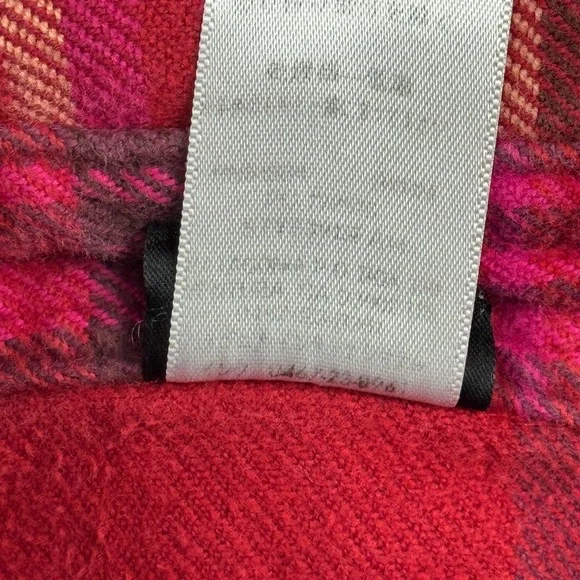 Patagonia Shirt Womens 6 Red‎ Plaid Long Sleeve Fjord Flannel Organic Cotton - Picture 5 of 11